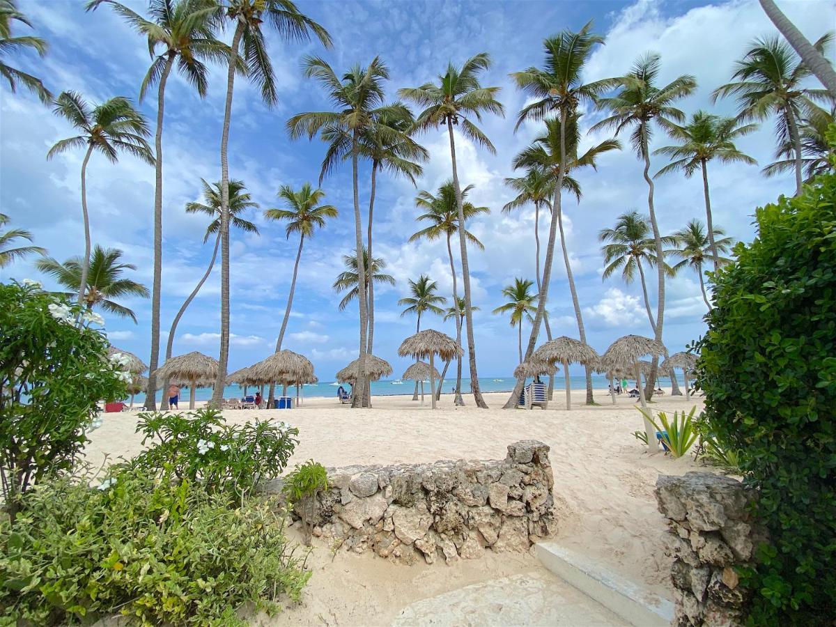 Los Corales Villas And Suites - Beach Club, Spa, Restaurants Punta Cana Exterior photo