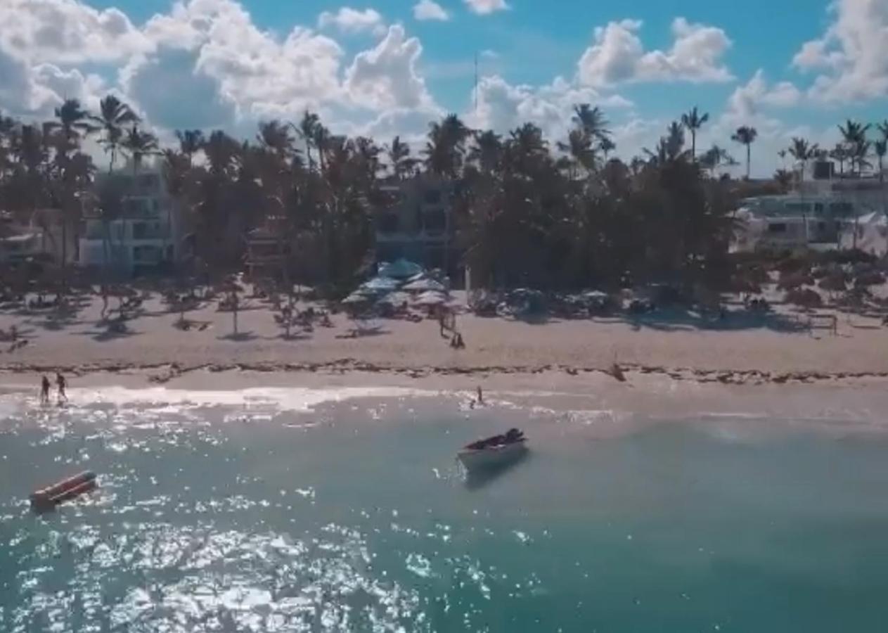 Los Corales Villas And Suites - Beach Club, Spa, Restaurants Punta Cana Exterior photo